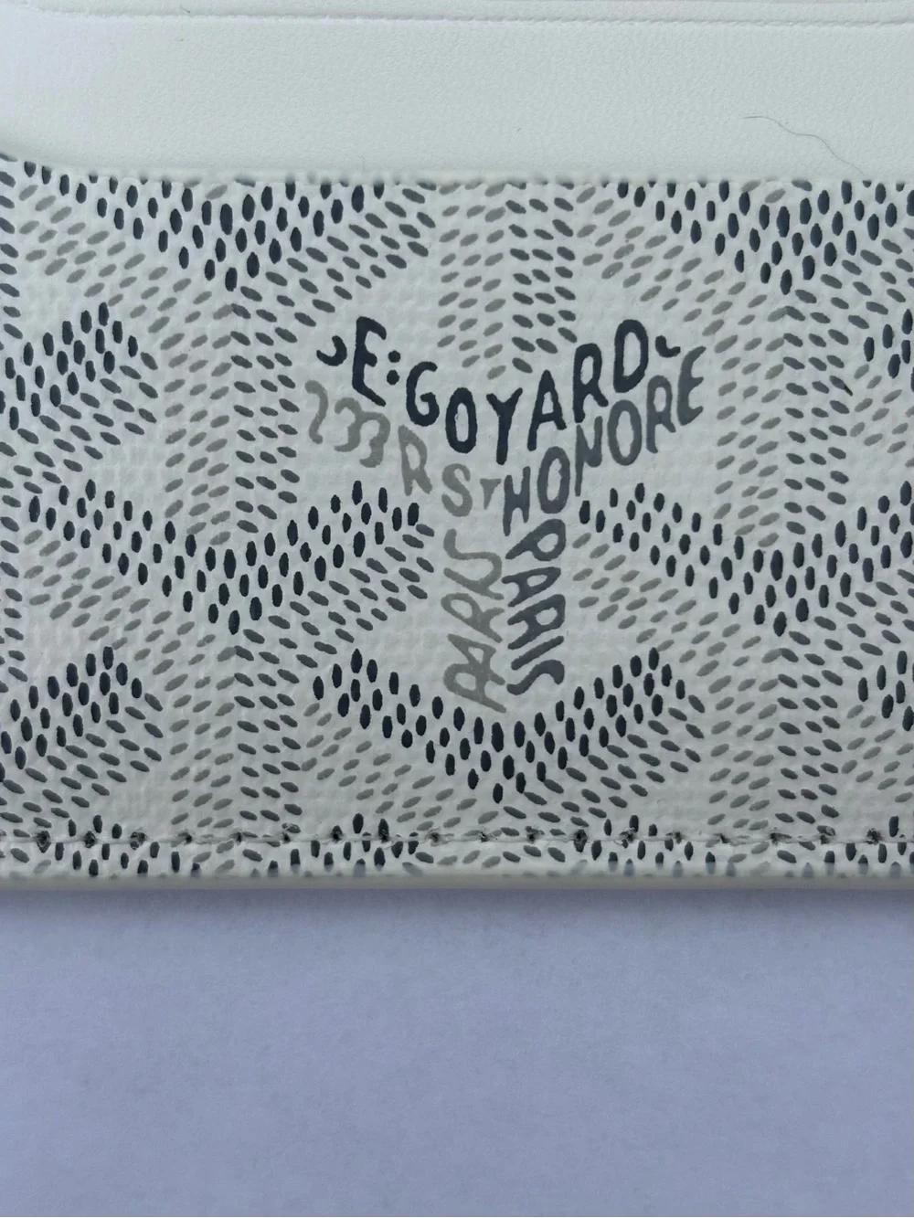Goyard White Patterned Wallet/Card Holder